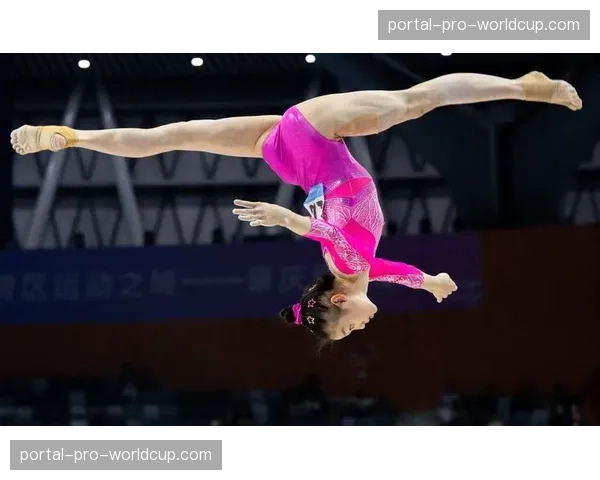 战报:青少年大师赛,15岁华裔小将夺冠震惊高坛