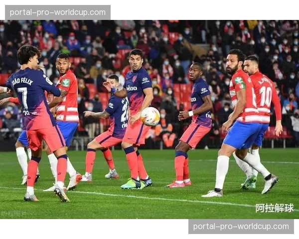 战报:莱比锡红牛1-0小胜奥格斯堡,升至积分榜第三 战报:莱比锡红牛1-0小胜奥格斯堡,升至积分榜第三