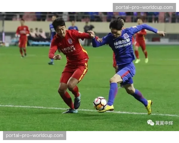 专家分析:四月密集赛程下,阵容深度对保持攻防质量的关键性 专家分析:四月密集赛程下,阵容深度对保持攻防质量的关键性